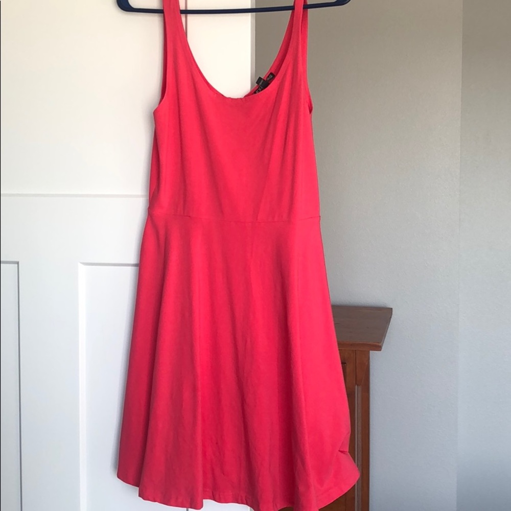 Express pink dress